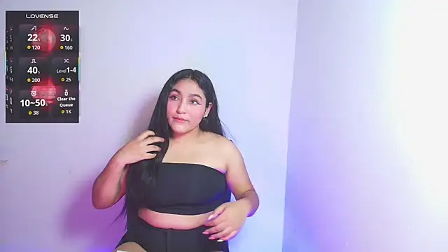 Lya dubois  online show from 05/22/26, 10:52