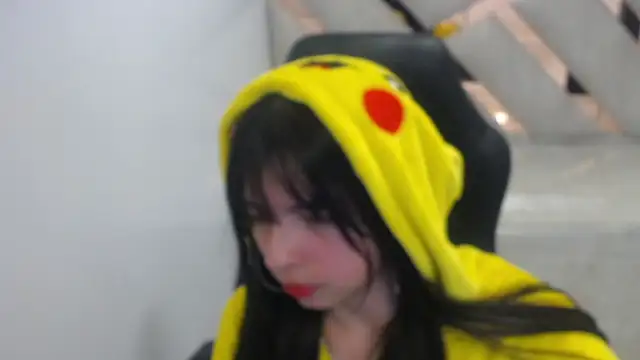 elizabeth t  online show from 02/21/26, 03:08