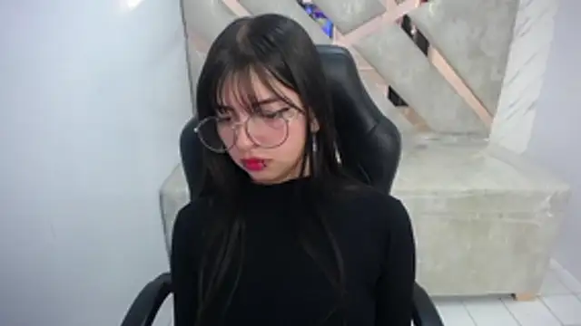 elizabeth t  online show from 03/15/26, 01:18