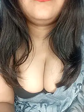 Snapshot of Miss-Prity chatting on 02/26/26, 05:13 Miss-Prity online show from 02/26/26, 05:13