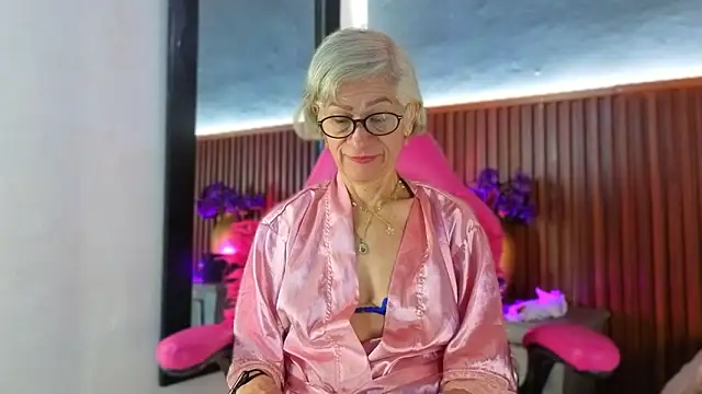 miss monserrate01 online show from 03/05/26, 01:30