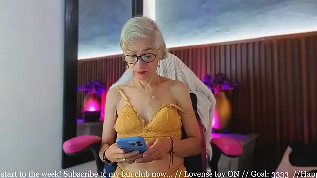 miss monserrate01 online show from 02/20/26, 01:13