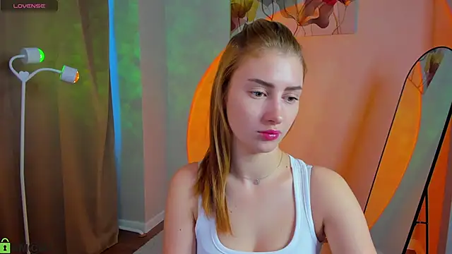 Snapshot of Rita_Flux chatting on 02/12/26, 02:44 Rita Flux online show from 02/12/26, 02:44