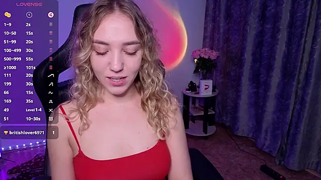 alice charm  online show from 02/17/26, 04:15