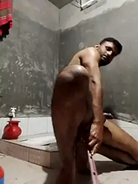 Snapshot of sos-boy chatting on 02/11/26, 05:24 sos-boy online show from 02/11/26, 05:24