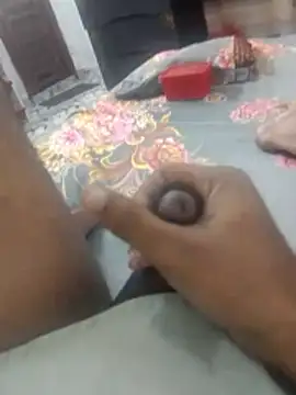 Snapshot of sos-boy chatting on 02/22/26, 08:54 sos-boy online show from 02/22/26, 08:54