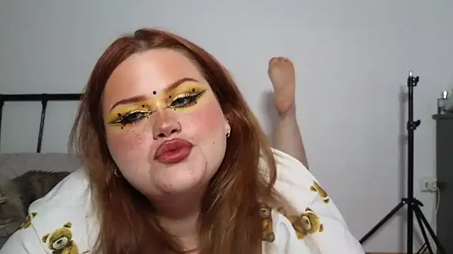 Gloria Thomas online show from 04/02/26, 02:08