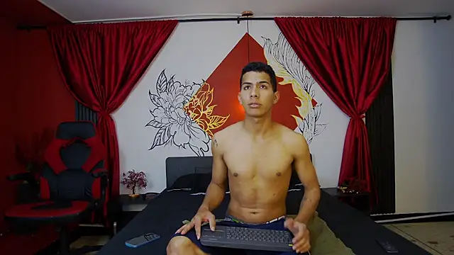 Noah Greenhartt online show from 02/03/26, 02:55