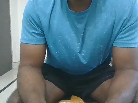 Snapshot of veeeer1239 chatting on 02/08/26, 06:33 veeeer1239 online show from 02/08/26, 06:33