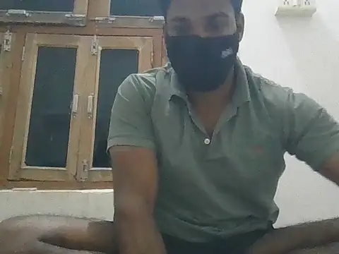 Snapshot of veeeer1239 chatting on 02/07/26, 05:32 veeeer1239 online show from 02/07/26, 05:32