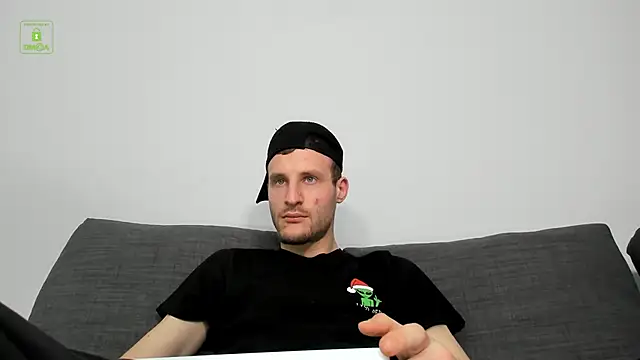 Deymond Russo online show from 02/15/26, 06:07