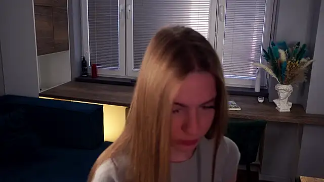 FranciscaGaring online show from 02/08/26, 07:06