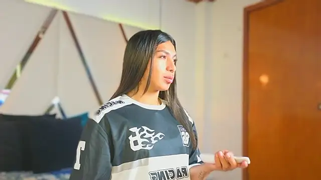 MeelFox online show from 02/14/26, 12:49