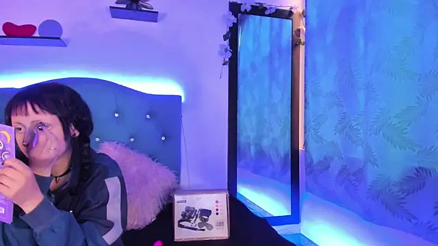 Gemma honey online show from 03/19/26, 01:22