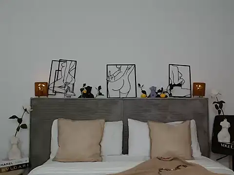 Jasmin0e online show from 02/18/26, 09:22