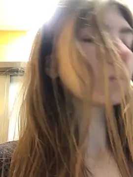 Snapshot of Bubble_Chloe chatting on 02/28/26, 02:39 Bubble Chloe online show from 02/28/26, 02:39