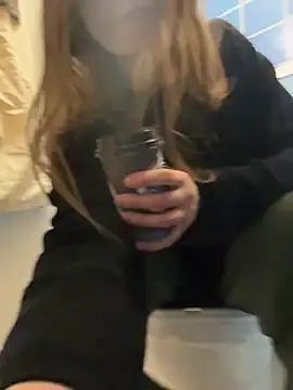 Snapshot of Bubble_Chloe chatting on 02/19/26, 11:51 Bubble Chloe online show from 02/19/26, 11:51