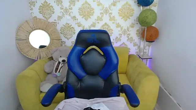 ALISS M  online show from 03/05/26, 08:05