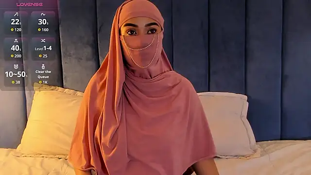 fatimarab   online show from 02/07/26, 02:41