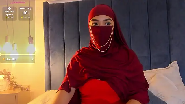 fatimarab   online show from 02/10/26, 03:38