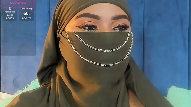 fatimarab   online show from 03/12/26, 03:45