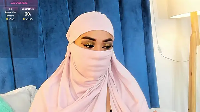 fatimarab   online show from 03/10/26, 03:43