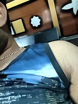 MrCurioX online show from 04/10/26, 02:13