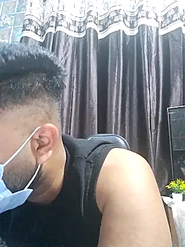 MrCurioX online show from 03/08/26, 04:43