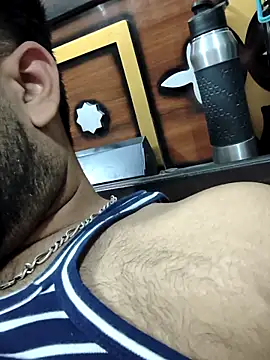 MrCurioX online show from 04/05/26, 02:13