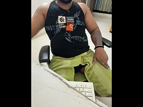 Rah0091 online show from 03/18/26, 06:31