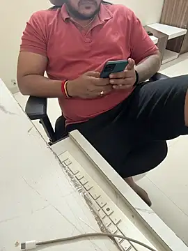 Rah0091 online show from 04/05/26, 04:35