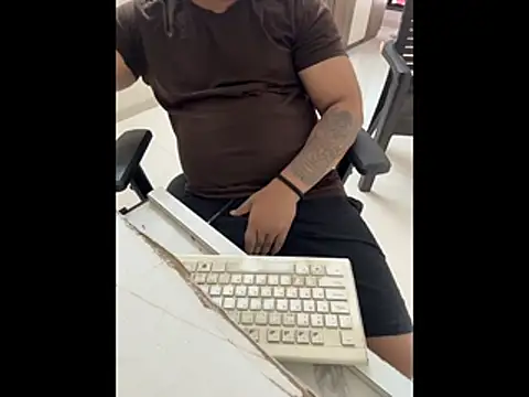 Snapshot of Rah0091 chatting on 02/26/26, 07:19 Rah0091 online show from 02/26/26, 07:19