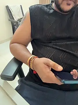 Snapshot of Rah0091 chatting on 02/04/26, 09:59 Rah0091 online show from 02/04/26, 09:59