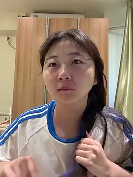 LXR77887 online show from 04/12/26, 12:36