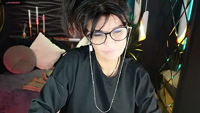 RikaCoutts online show from 03/16/26, 05:26