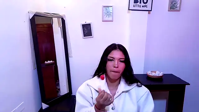 amber miller18 online show from 02/04/26, 05:57