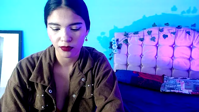 amber miller18 online show from 02/24/26, 04:24