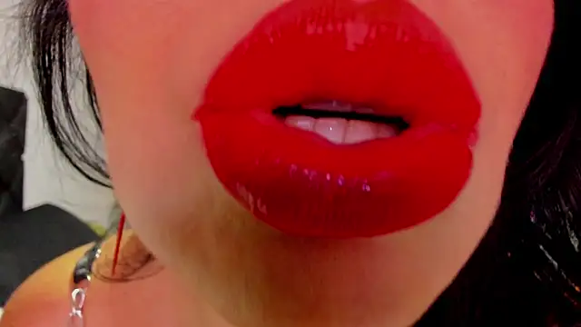 LINDA BLER online show from 04/12/26, 08:12