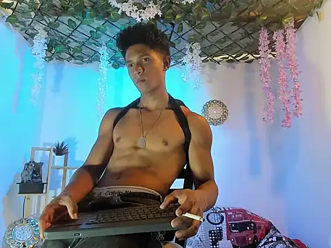 Snapshot of Yoel_hot2004 chatting on 02/07/26, 07:33 Yoel hot2004 online show from 02/07/26, 07:33