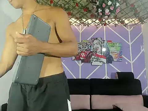 Snapshot of Yoel_hot2004 chatting on 04/03/26, 07:42 Yoel hot2004 online show from 04/03/26, 07:42