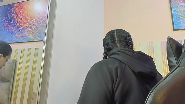 nina glow online show from 03/20/26, 11:33