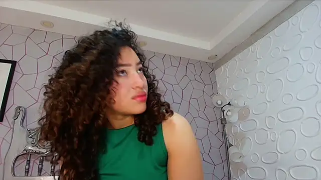 meganrousx online show from 03/27/26, 01:45