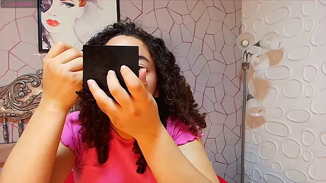 meganrousx online show from 03/25/26, 12:59