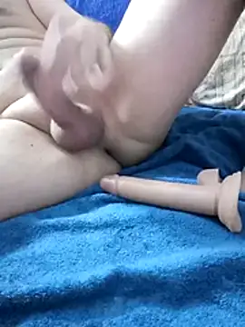 Snapshot of MonyFlorin68 chatting on 02/25/26, 06:41 MonyFlorin68 online show from 02/25/26, 06:41