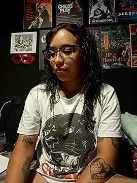 GingerLara online show from 02/05/26, 08:59