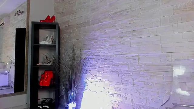 Ivorym00n online show from 04/08/26, 04:36