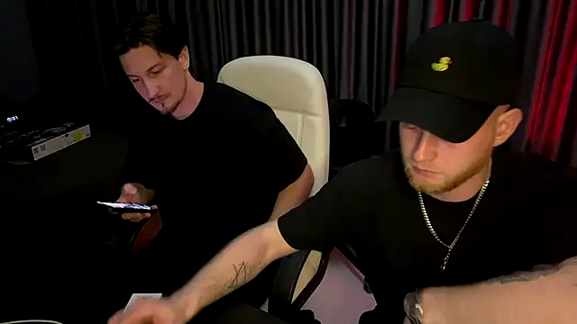 Snapshot of Adam_ice chatting on 02/24/26, 04:08 Adam ice online show from 02/24/26, 04:08