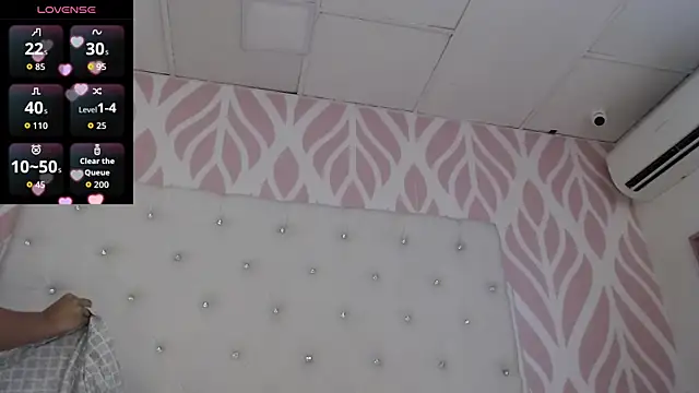 MariyaNovakie online show from 04/06/26, 12:17