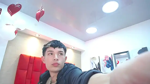 Skinny Office online show from 03/03/26, 08:05