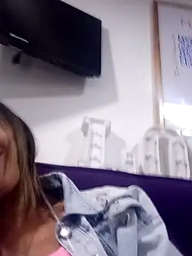 Snapshot of Karolyn_rousse chatting on 02/23/26, 12:06 Karolyn rousse online show from 02/23/26, 12:06